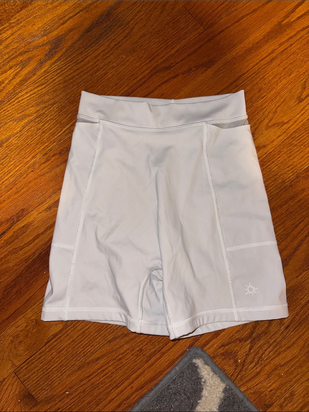 White  Women’s Active Bike Shorts - Unbranded